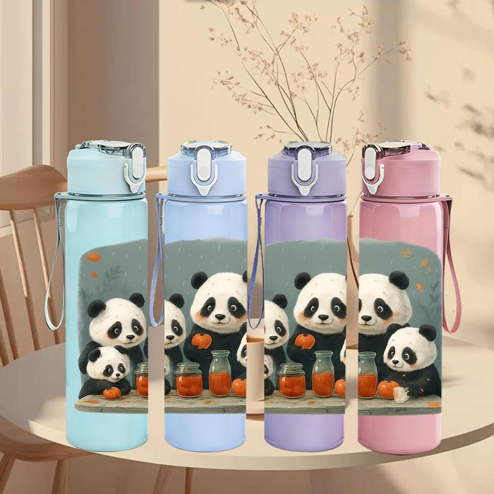 1PZ Gruppo Figure Panda Soffici 750ml Colore Plastica Borraccia Sportiva Tappo a Vite Flip-Top Anti-Goccia Per Sport Ufficio Uso Domestico