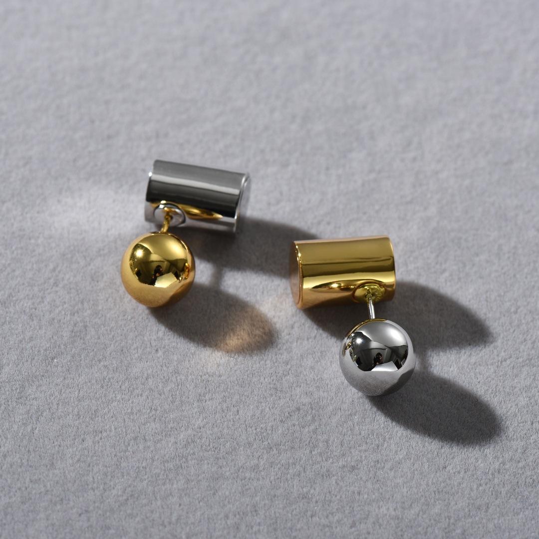 

Niche Premium Metal Gold And Silver Color Matching Geometric Shape Earrings Silver Needle Stud Earrings Trendy Simple Front And Rear Hanging Earrings