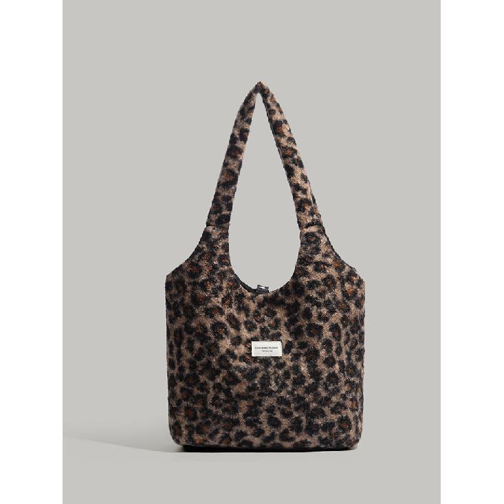 

Autumn Winter Leopard Print Shoulder Bag Japanese Ins Niche Design Commuter Tote Bag Student Large Capacity Handbag for Women коричневий