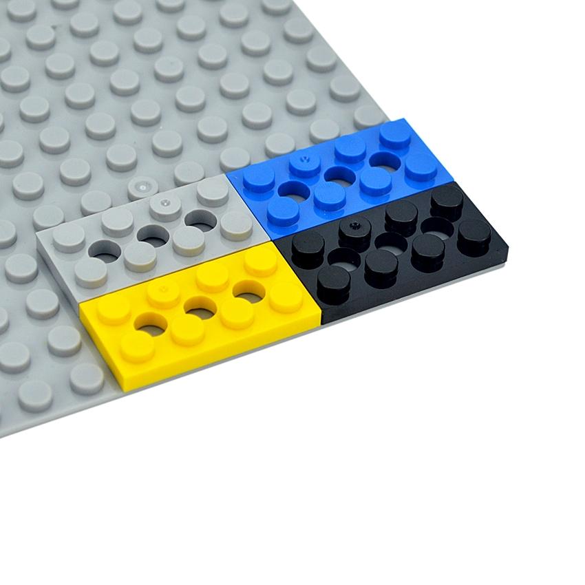 30PCS Technical Parts 3709 MOC 2x4 with 3 Holes Technology Plate Building Blocks DIY Assembles Particles Toys Gifts for Children