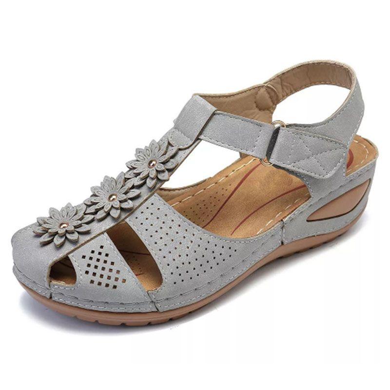 Women's Round Toe Wedge Heel Sandals Stylish Closed Toe Design With Non-slip Feature