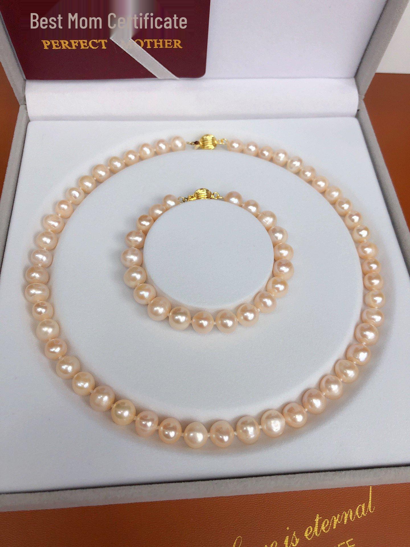 Elegant Pearl Necklace and Bracelet Set with Lantern Buckle