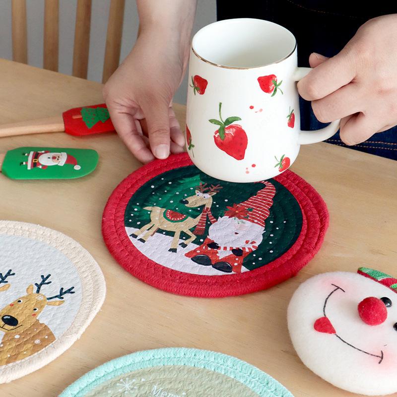 1PCS Christmas Coaster Woven Insulated Coasters Anti-skidding Fireproof Pad Coffee Drink Mug Mat Dining Table Decor Tableware