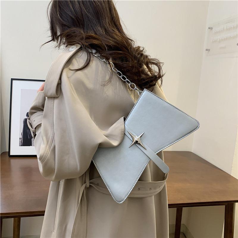 Fashion Large-capacity Underarm Women's Bag 2025 Autumn New Trend Fashion Shoulder Bag Casual Niche Small Square Bag Women
