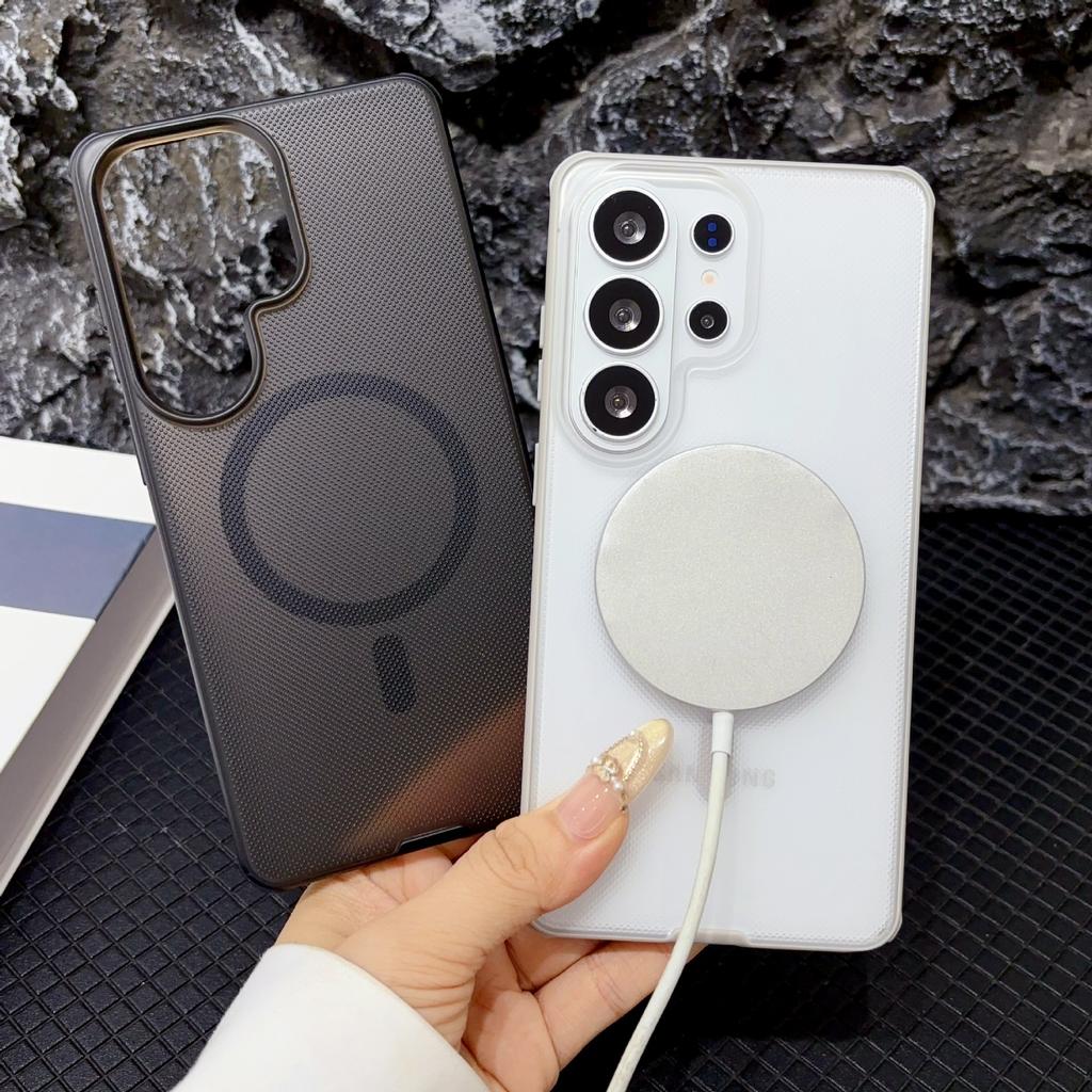 Applicable To Samsung S26Ultra Magnetic Mobile Phone Case Singularity Semi-transparent, Xiaomi 17p Anti-skid and Anti-drop Protective Case