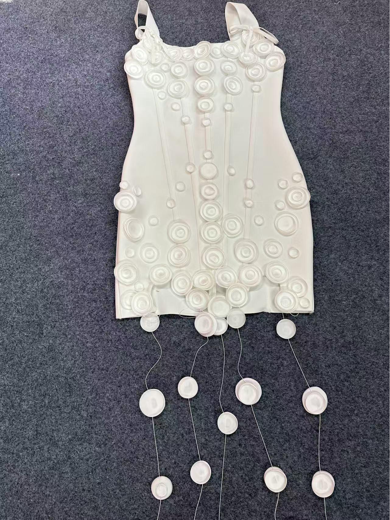 Women s Spaghetti Strap Slim-Fit Bandage Dress Small белый