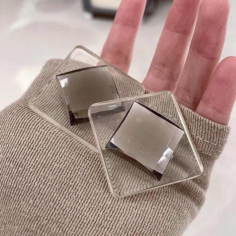 Natural tiger's eye stone series stud earrings for women Maillard exquisite retro earrings niche light luxury high-end temperament earrings