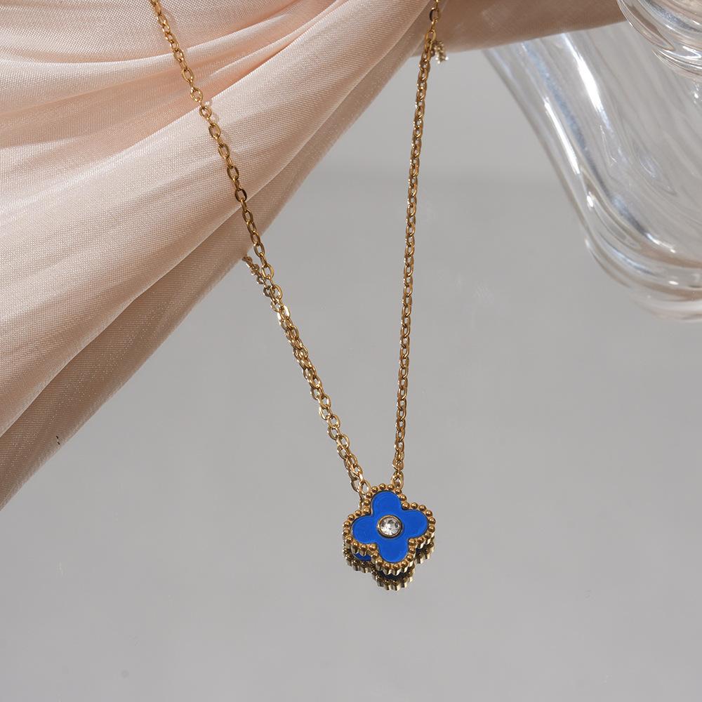 

Ожерелье Счастливый четырехлистный клевер из титановой стали, легкая роскошь, ощущение высокого класса, женский тренд, двусторонний дизайн, ожерелье на ключицу, ювелирные изделия