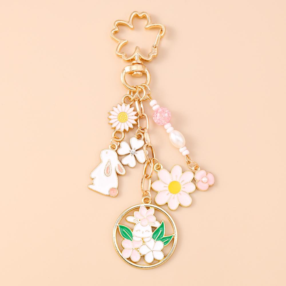 Cute Enamel Flower Butterfly Keychain Women Girls Beads Pearl Key Ring Pendants for Handbag Decor DIY Handmade Jewelry Gifts