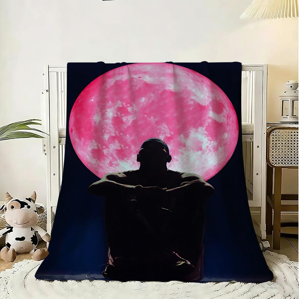 Hot New Chris Brown Rapper Throw 240g Flannel Blanket Lightweight Soft Skin-friendly Summer Thin Throw Blanket 75x90cm