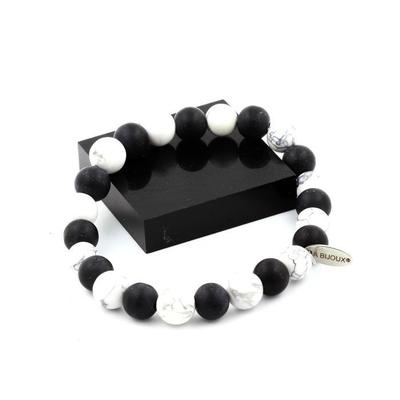 Stones and Minerals. Howlite Beads Bracelet + Matte Black Onyx 8 Mm. Made In France.