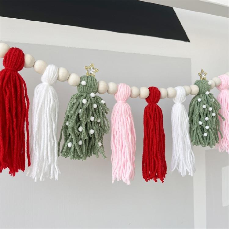 Christmas Garlands Decoration Cotton Tassels Garlands with Wood Beads Wall Hanging Bunting Banners Decors for Mantel