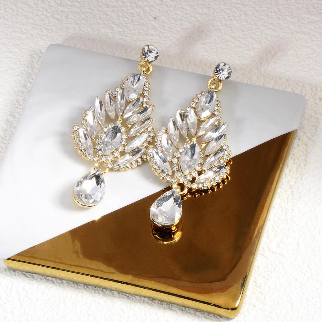 Luxury Rhinestone Bridal & Evening Long Earrings – Shining Crystal Drops for Women