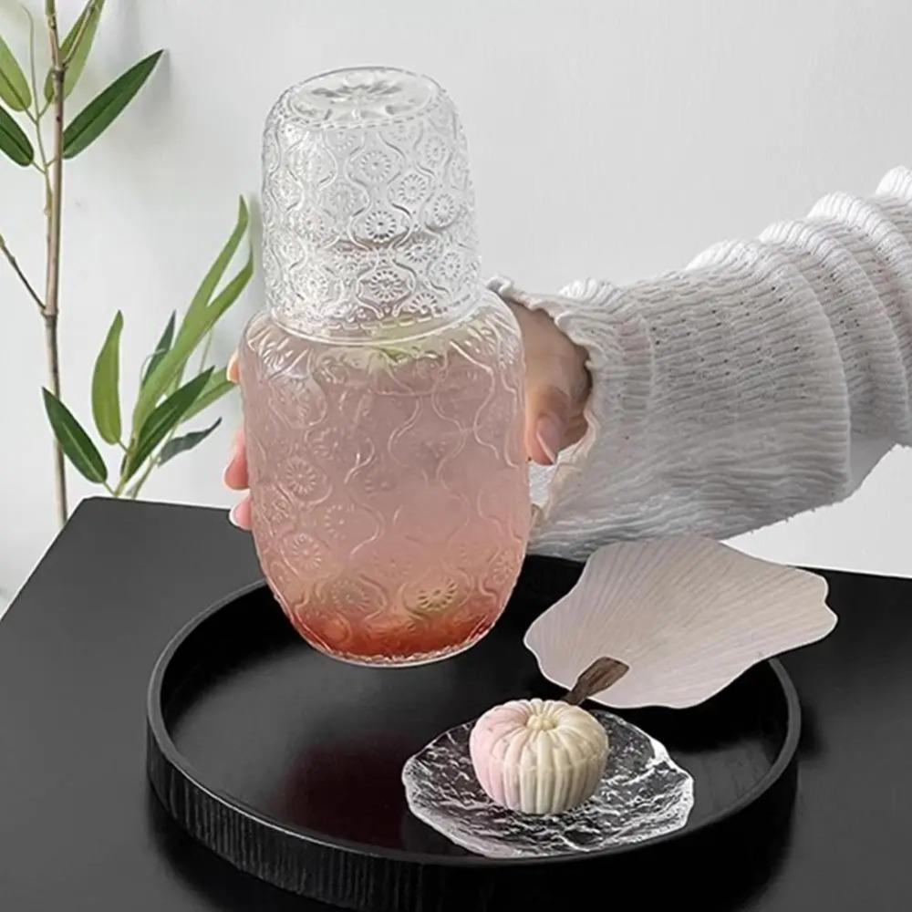 Household Aesthetic Vintage Relief Glass Carafe with Cup Embossed Glass Water Bottle 600 ML Transparent Water Kettle Bedside