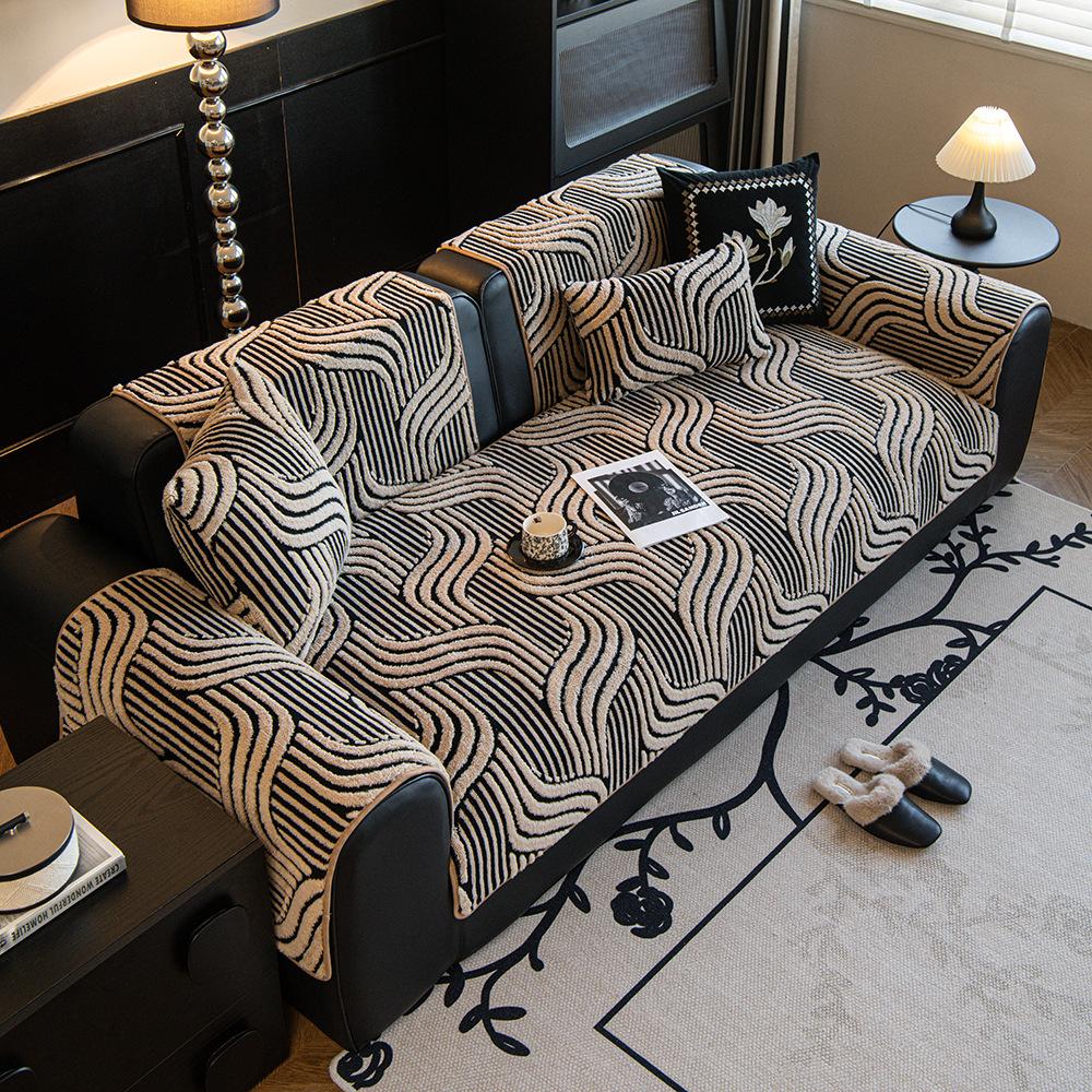 Thickened Plush Sofa Cover Cloth Towel Light Luxury Anti Slip Autumn And Winter Style Sofa Cushion Minimalist And Versatile