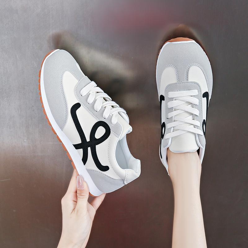 Fashion Women's Designer Shoes Lightweight Lace Up Women's Vulcanized Shoes Low Cut Casual Sports  Women's Shoes