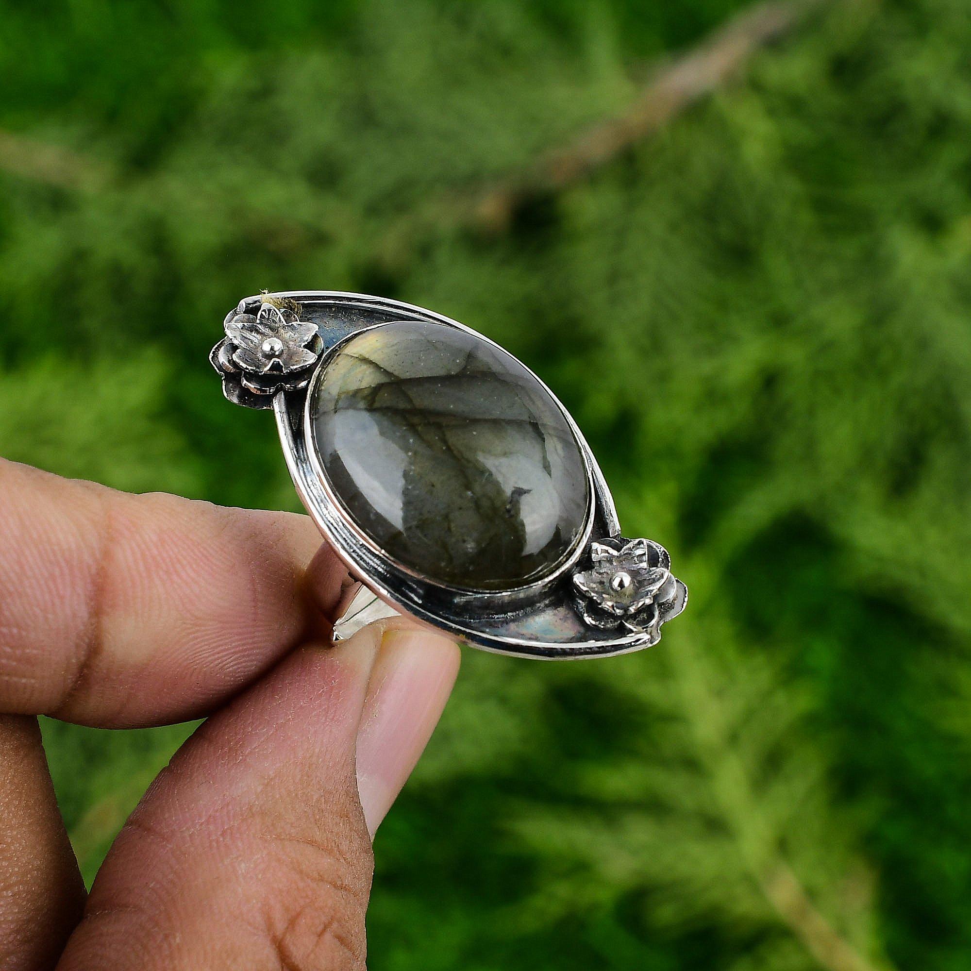 

Кольцо-заявление ручной работы из серебра 925 пробы с натуральным лабрадоритом Adjustable