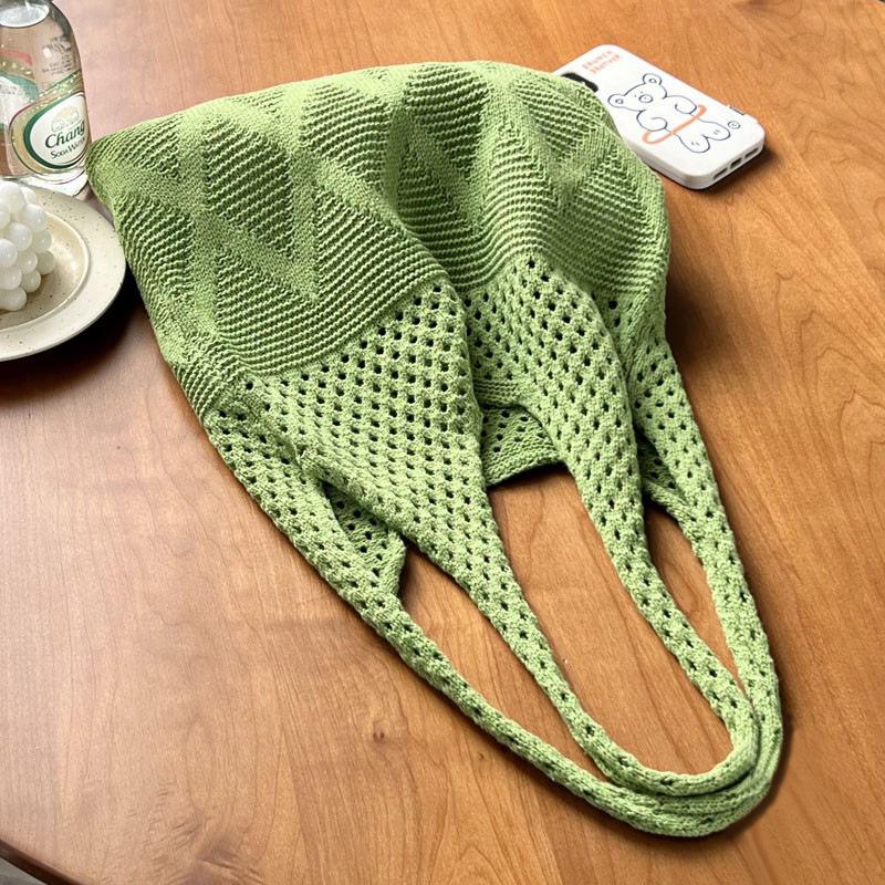 

Сумка через плечо из шерсти в корейском стиле: Сплошной цвет, полый дизайн, универсальность, простота и литературность. зелёный/авокадо