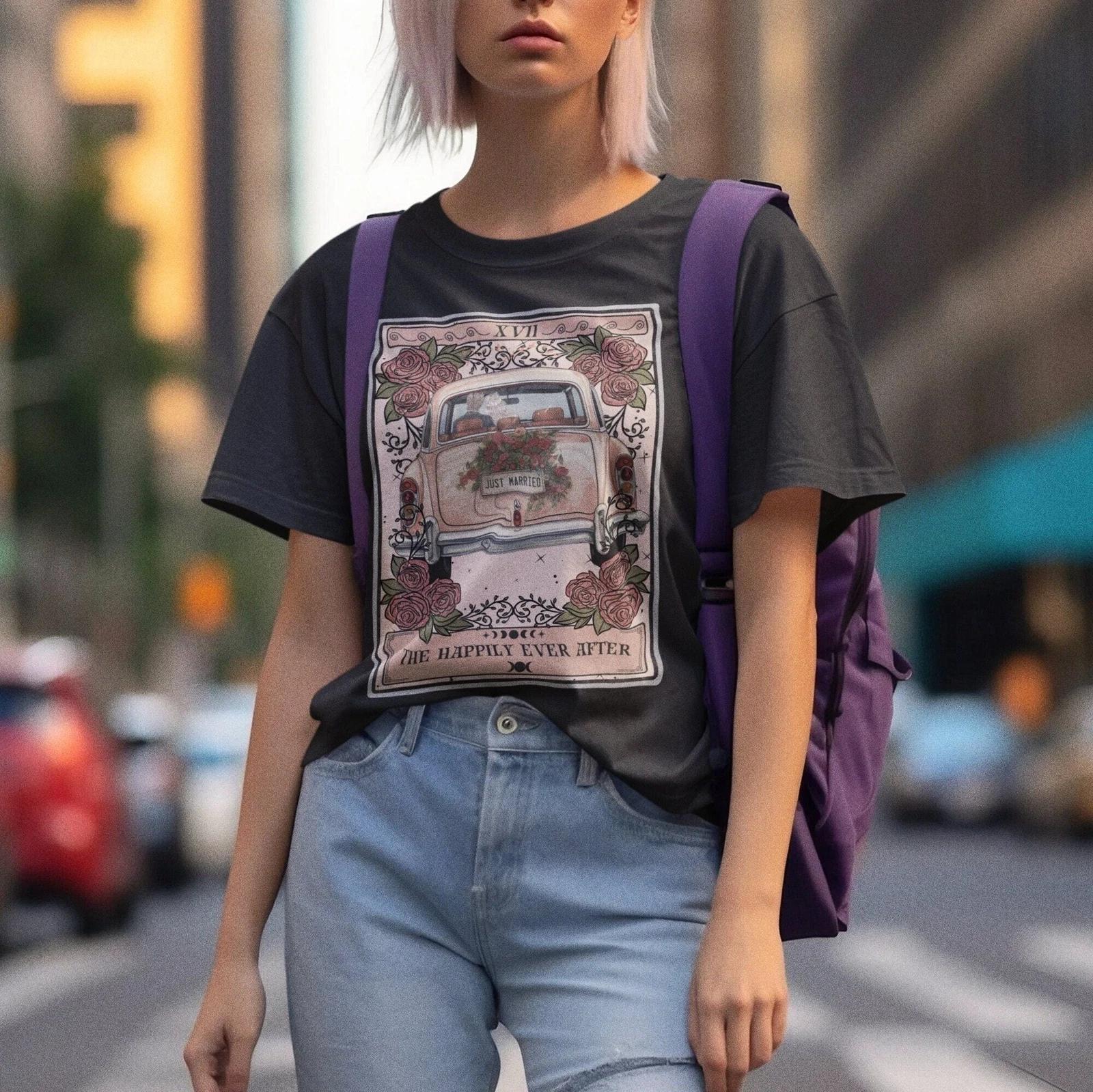 Just Married Tarot Card Shirt S
