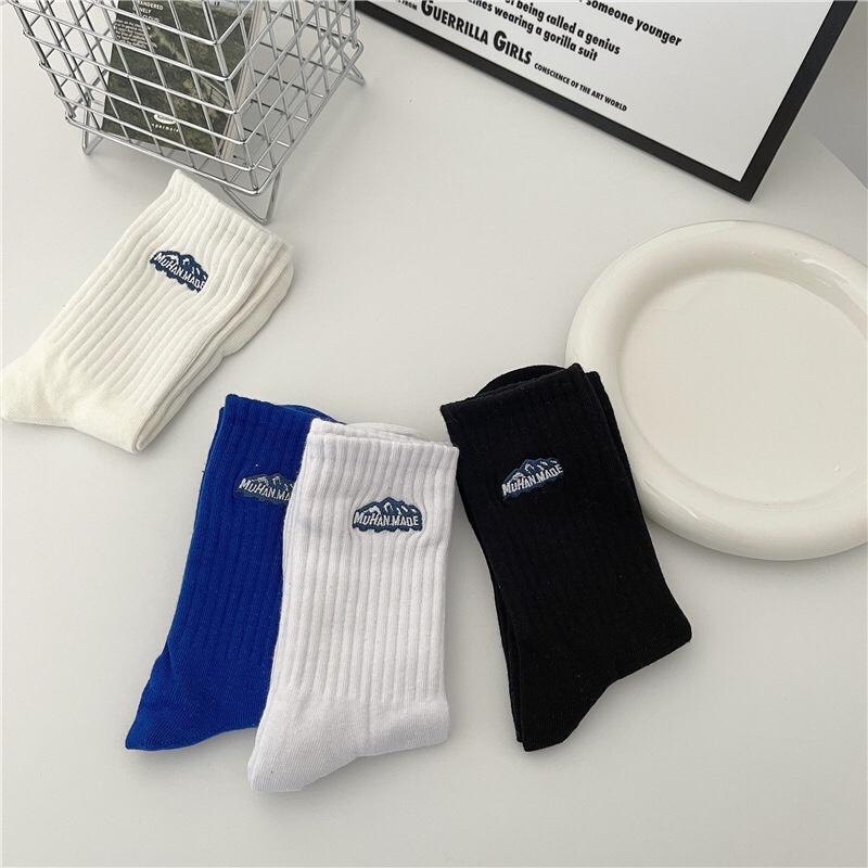 Socks Men's Solid Color Socks Women's Thick Thread Autumn And Winter New Breathable Sweat-Absorbing Sports Leisure