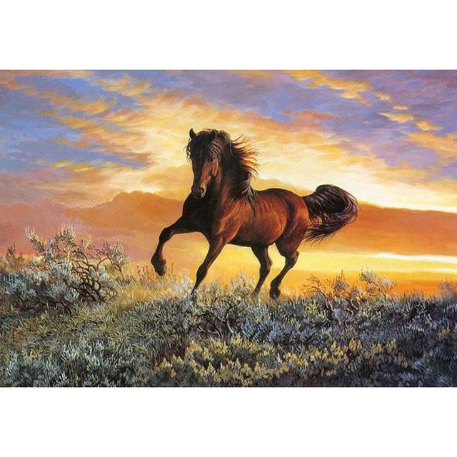 

DIY 5D Алмазная картина Лошадь Бег Полная дрель Круглая Алмазная вышивка Крестом Горный хрусталь 30X40CM дубильная кора