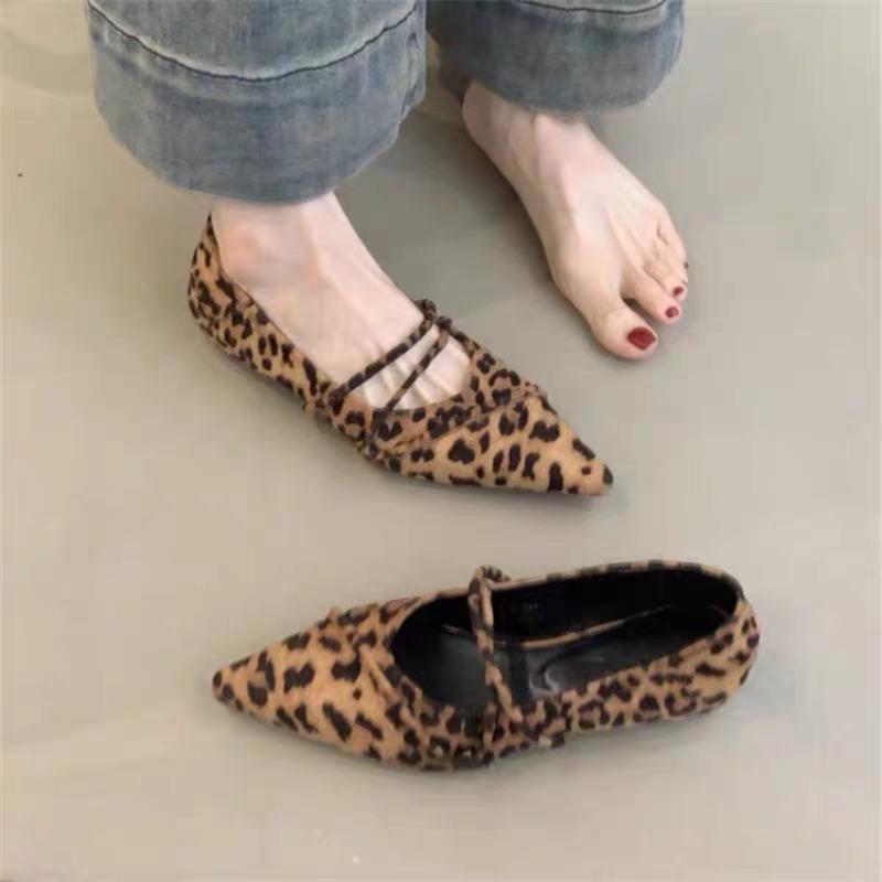 Retro Flat Ballet Dance Single Shoes Slip-On Low Heel Women's Footwear New Edition Breathable French Pointed Toe Casual Shoes