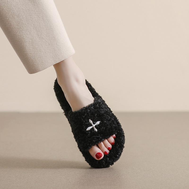 New spot, Mao Mao slippers women wear autumn and winter velvet cotton shoes Internet celebrity fashion Mao Mao shoes large size women's shoes