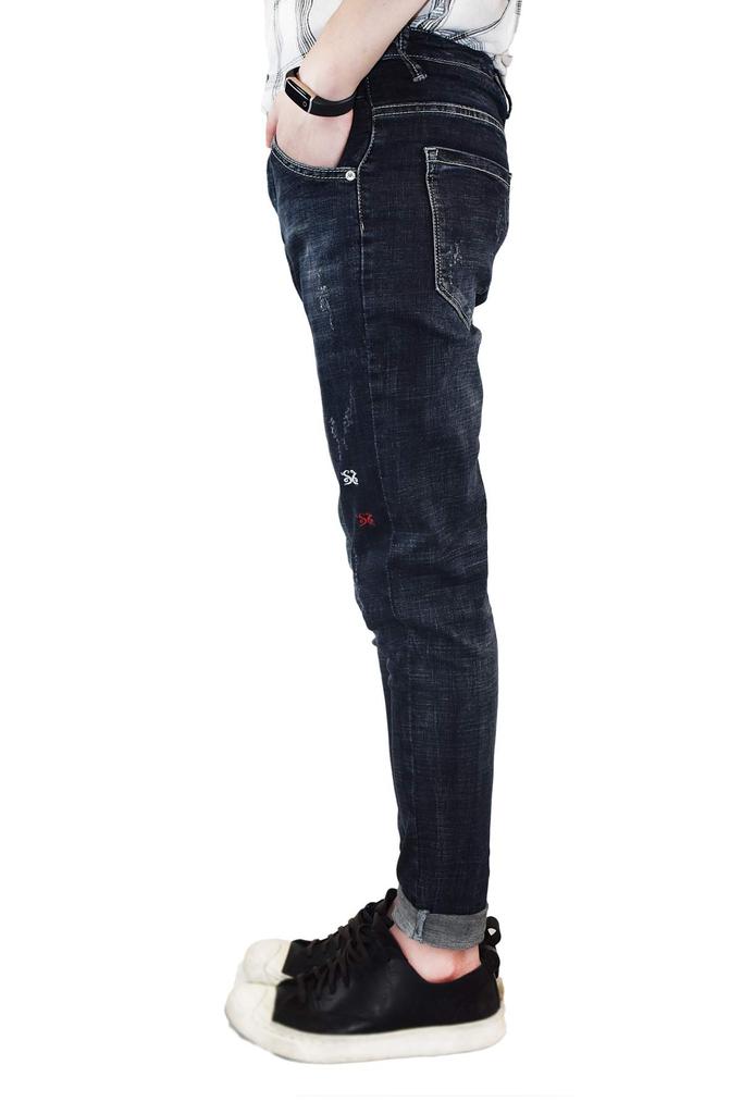 JOJO DESIGN Elastische Skinny-Feet-Jeans im klassischen Rosendesign aus Baumwolle, Größe Klein, Herrenjeans, Dunkel,