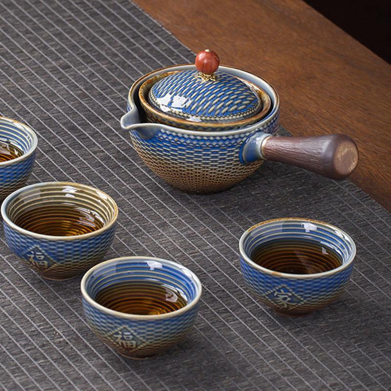 360 Rotation Tea Maker and Infuser Ceramic Tea Cup for Puer Porcelain Chinese Gongfu Tea Cup Flowers Exquisite Shape