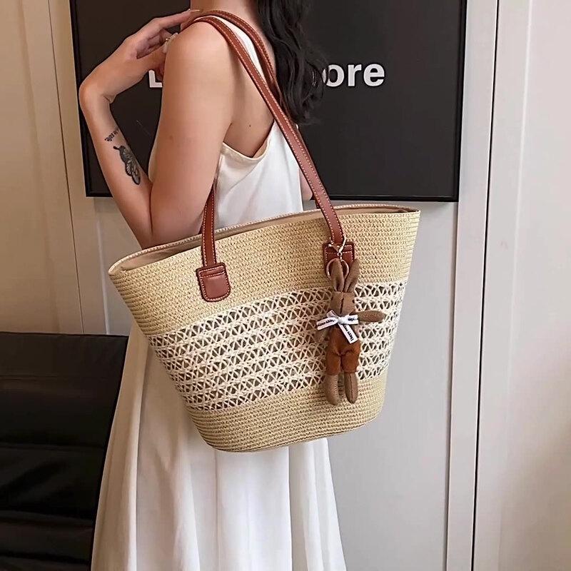 Straw Beach Shoulder Bag