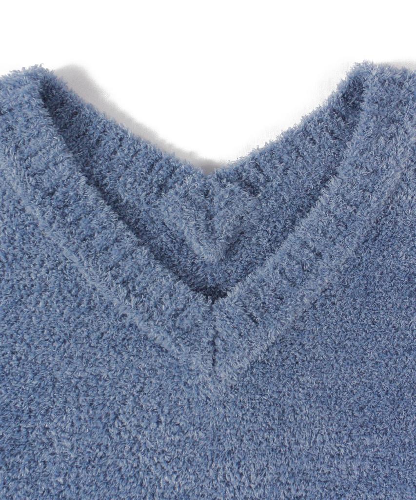 SNUZY V-Neck River