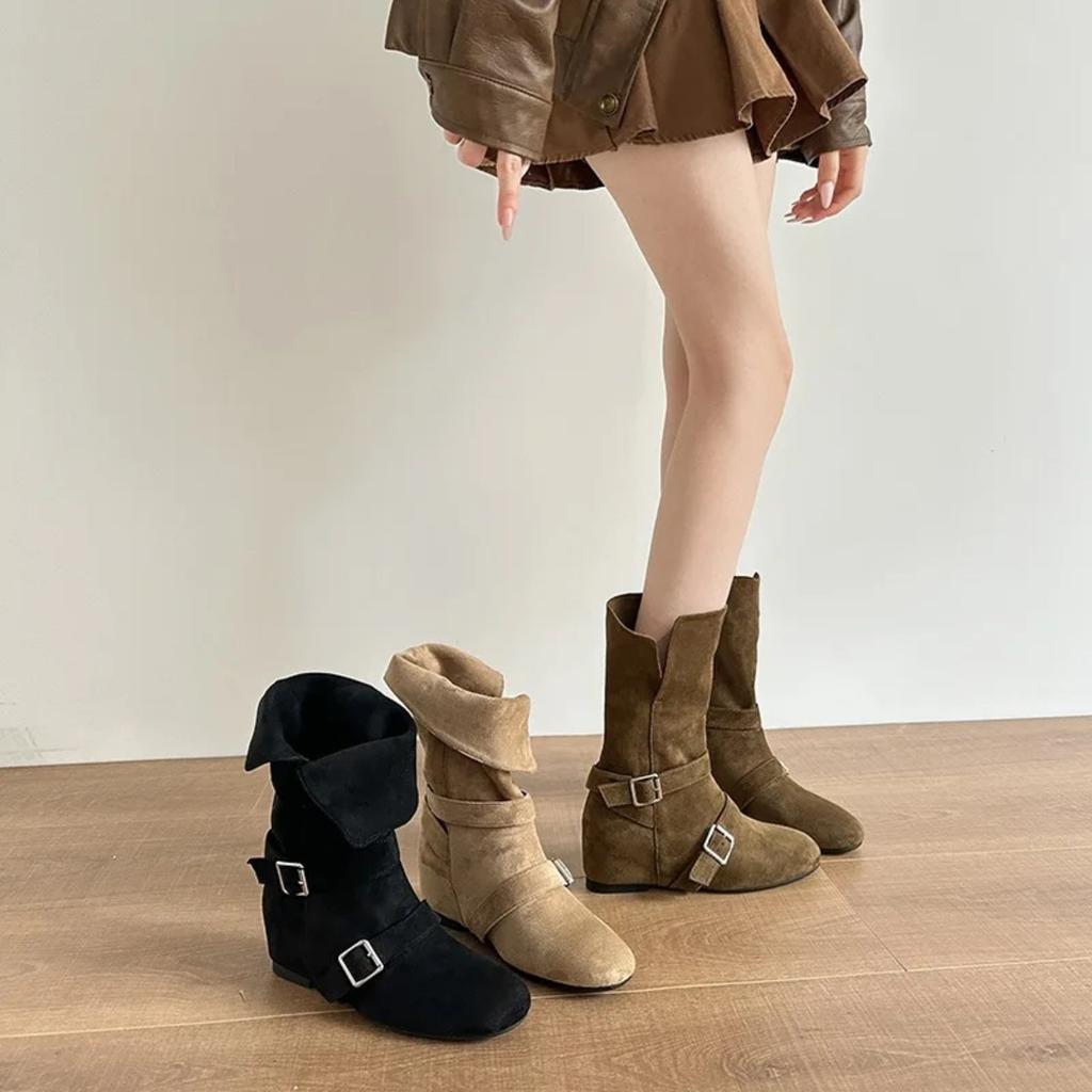 Seoul Inspired Round Toe Motorcycle Boots Women Metal Bule Velvet Surface Knight Sle Mid-Calf Flat Heel Booties Hight Top Shoes