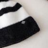 New Style Snow Label Beanie Hat Color Blocked Style Plush Fur Lined Pompoms Warm Winter Hat Fashion Y2k Beanie For Woman Girl