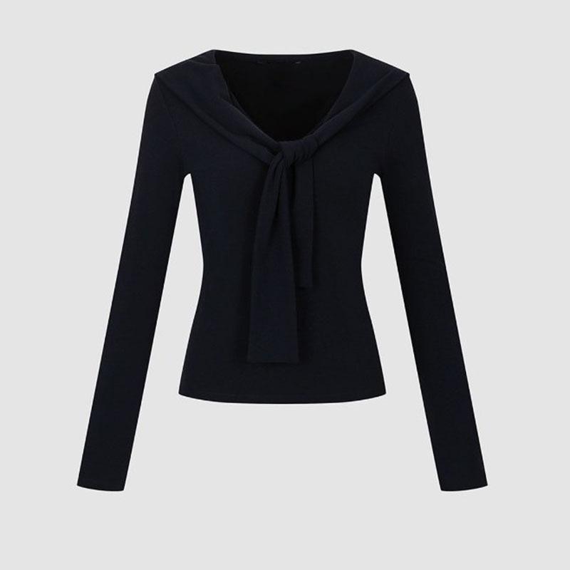 2025 Winter Women's Versatile Urban Lace-up V-neck Slim-fit T-shirt