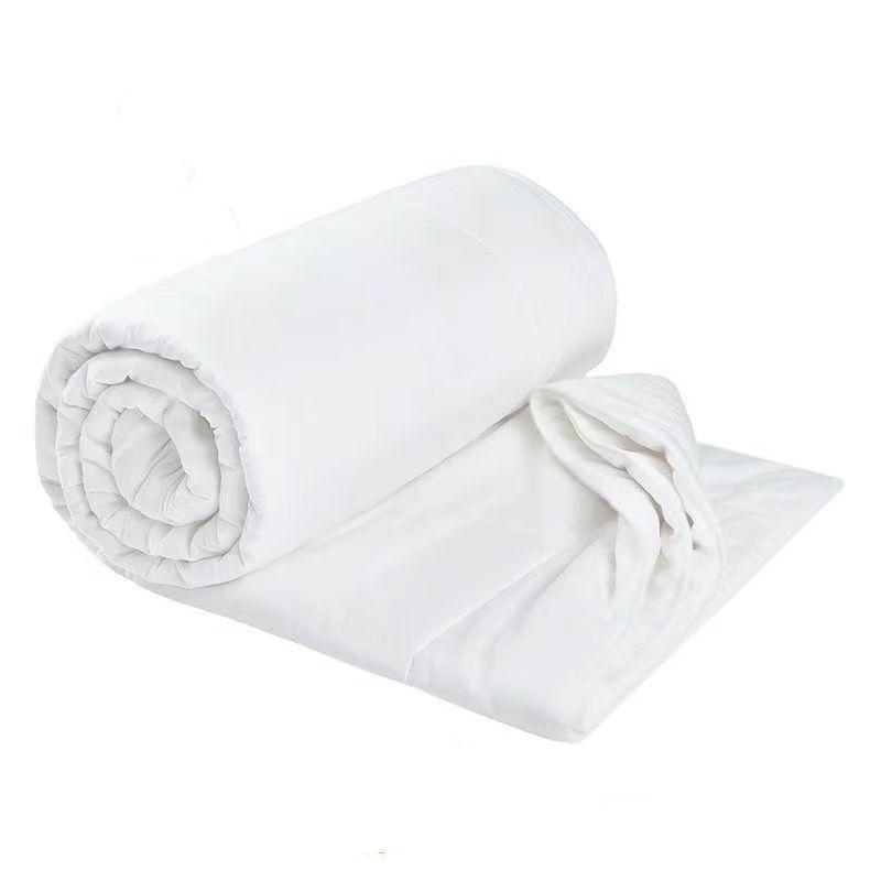 100% Bamboo Fiber Quilt Lyocell Satin Summer Blanket For Single Twin Bed Cooling Silky Solid Color Lightweight Comforter