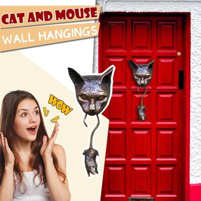 Funny Cat and Mouse Ornament Rusty Brown Iron Door Knocker Cat Lovers Wall Hang Home Decoration Crafts Figurines Resin Pendant