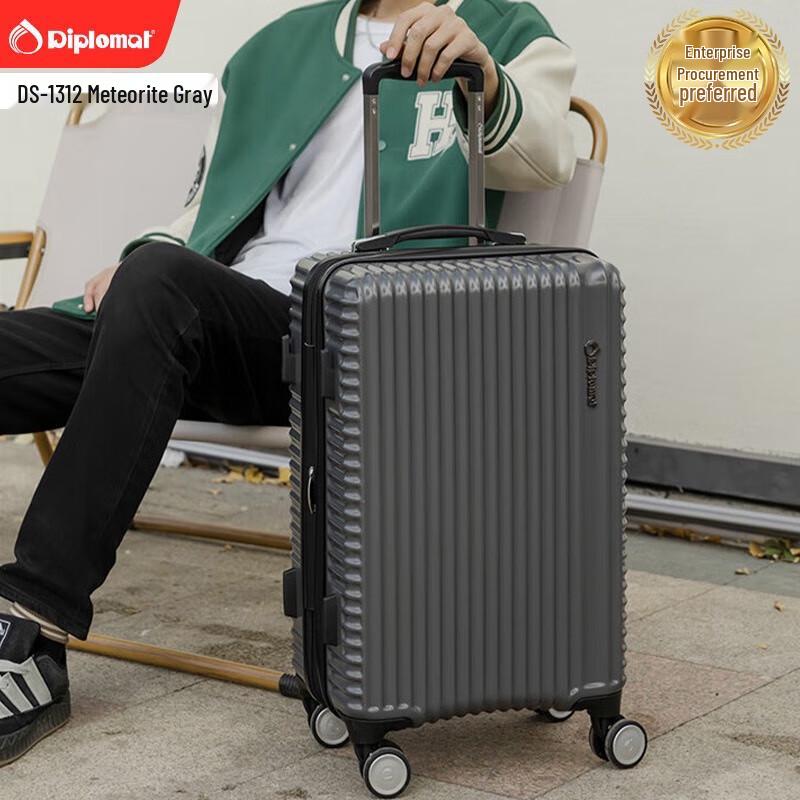 

Diplomat Expandable Hardside Luggage