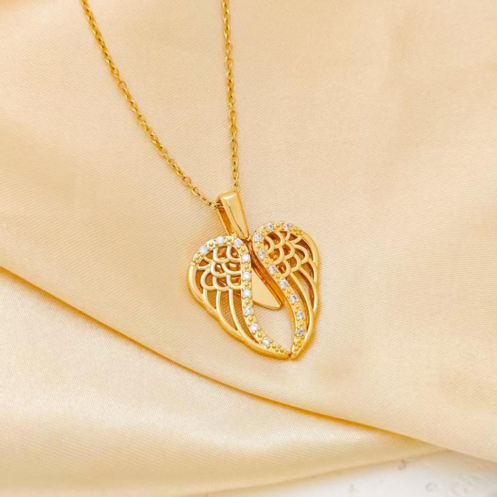 Women's Gold-Plated Copper Necklace: Luxury Fu Lu Pendant Clavicle Chain - Versatile Fashion Accessory