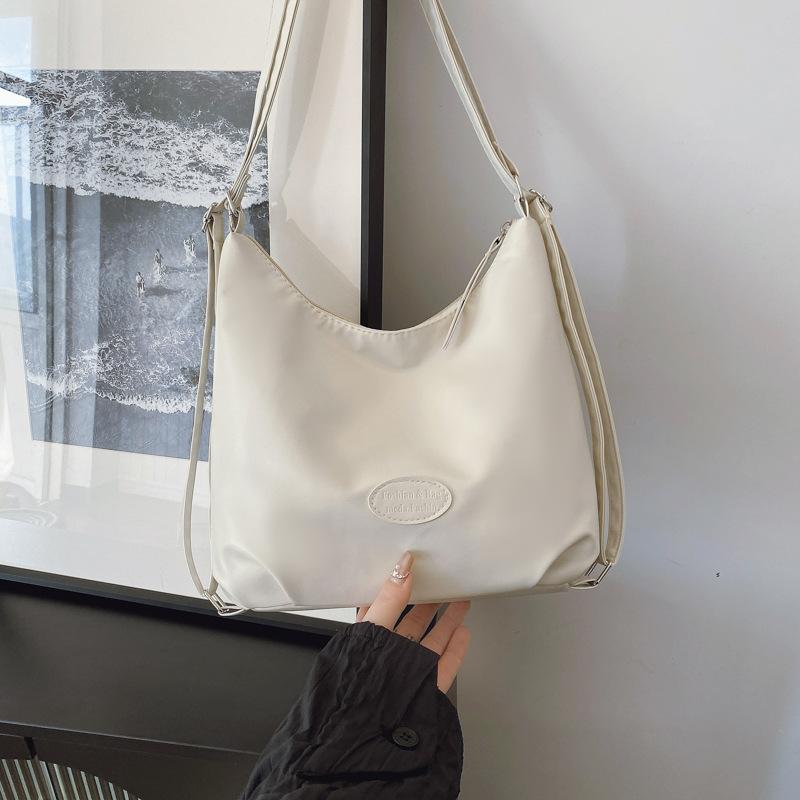 

Korean exquisite large-capacity tote bag women s 2025 new solid color women s tide messenger bag versatile shoulder bag