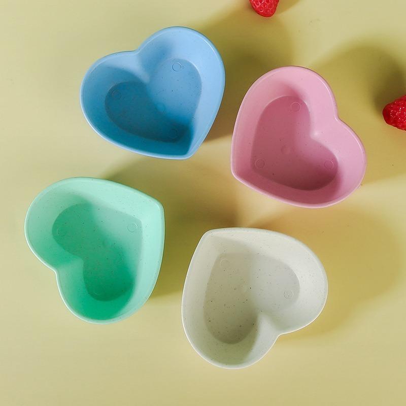 Household Love Fruit Plate - Wheat Straw Hot Pot Seasoning Heart-shaped Cute Plate for Seasoning Dish, Side Dish