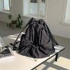 Zaino da donna con coulisse, plissettato, leggero, casual, borsa da scuola, grande capacità, zaino alla moda in nylon per donne