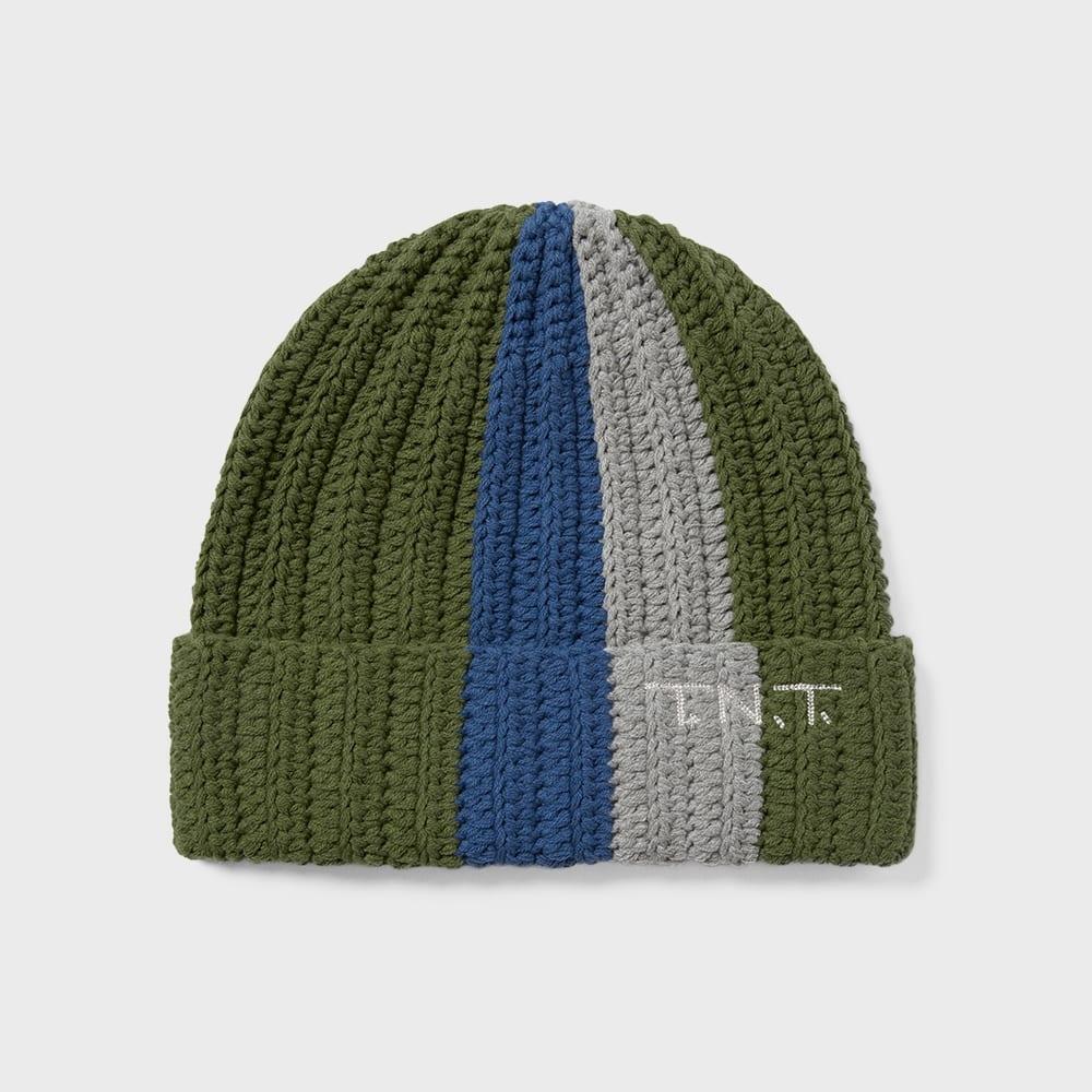 Эта шапка-бини крючком разноцветная Зеленая F