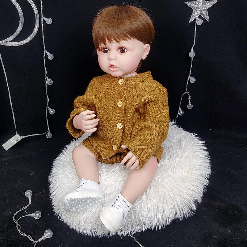 

55 см красивые игрушки для мальчиков в свитерах и шортах кофейного цвета, чтобы возродить куклу, мягкая имитация силикагеля, детская кукла для мальчика, сопровождающая ребенка