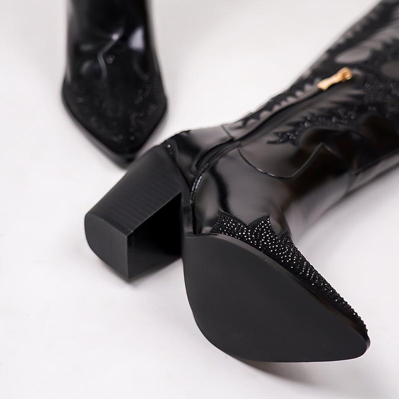 Western Cowboy Boots Women's Rhinestone Embroidered Boots Hot-selling New Thick-heeled Retro Cowboy Boots Boots Boots
