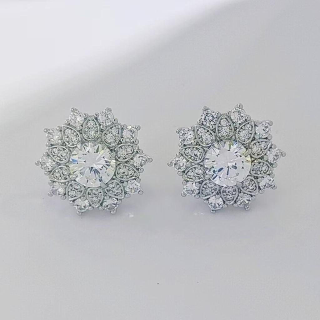 Fashion snow pollen diamond zircon stud earrings women's sunflower zircon flower earrings light luxury luxury high-end