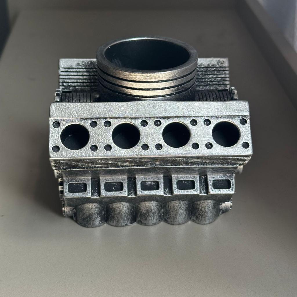 Pen Holder with Engine Engine Pen Holder