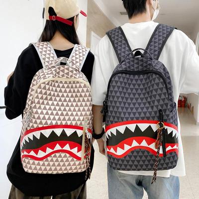 Mochila Estudantil com Estampa de Tubarão, Grande Capacidade, Moderna, Divertida e Fashion