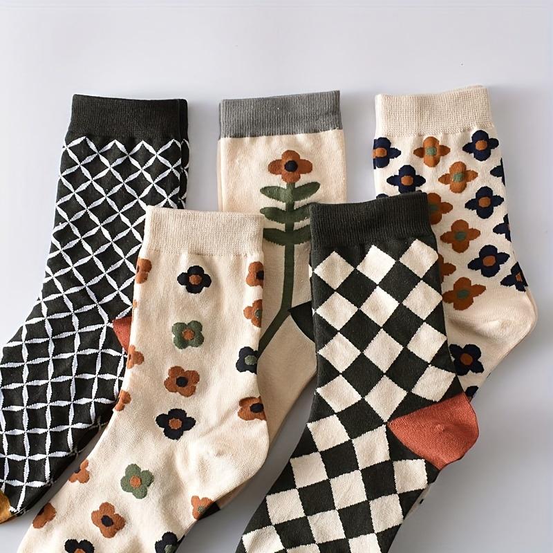 5 Pairs of Autumn And Winter Women'S Socks, Literary And Retro Style, All-Match Women'S Socks, Small Flower Socks