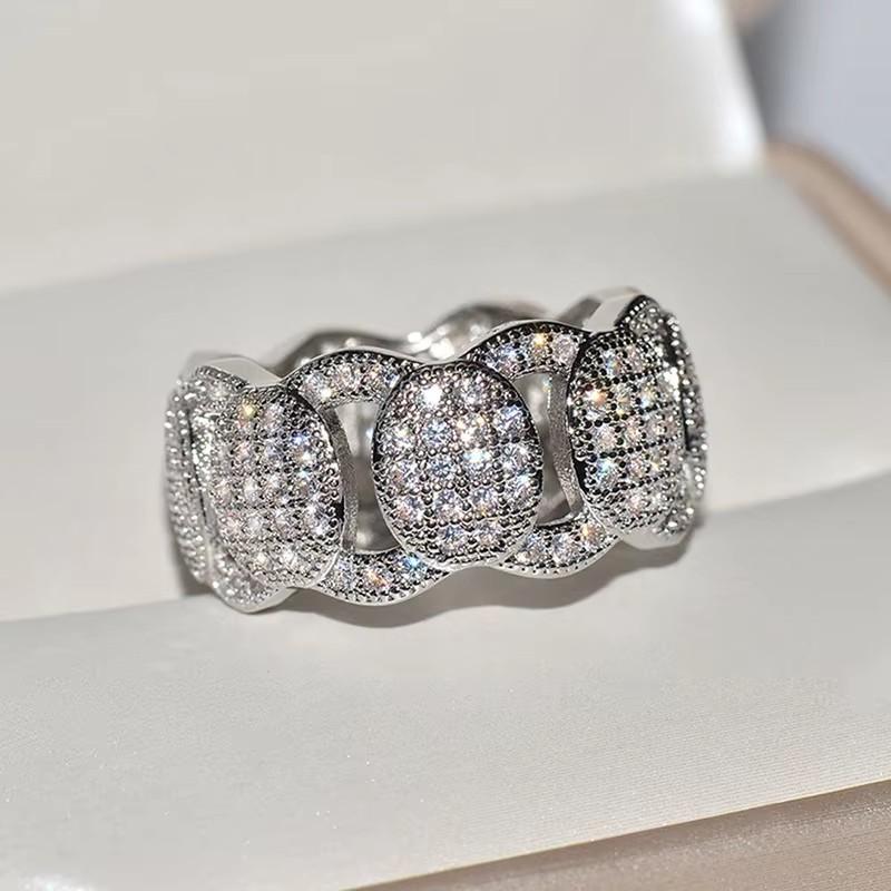 

Huitan Color/Gold Color Finger Ring Girls Luxury Shinning Cubic Zirconia Ornaments for Betrothal Ceremony Gathering 7
