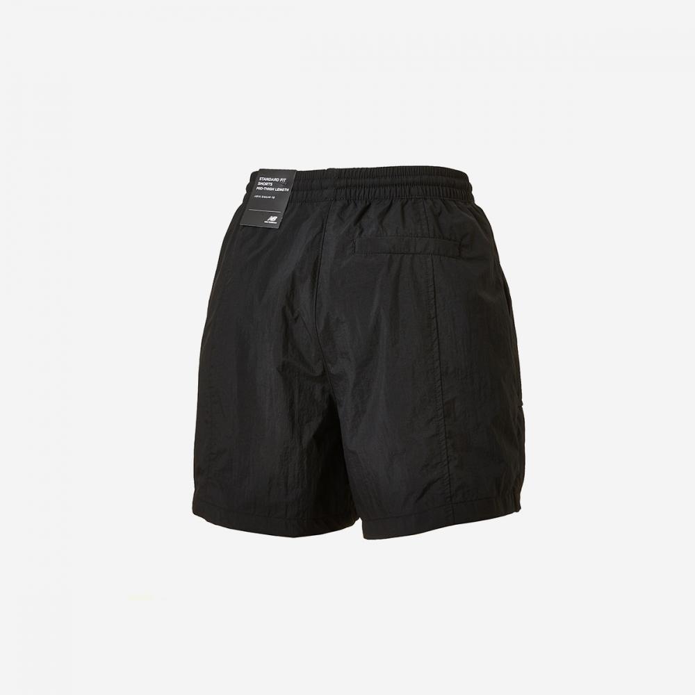 New Balance Women S Light wovenS 4 ShortS pantS Nbnve2w422   19  Black